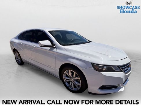 Used 2018 Chevrolet Impala LT w/ LT Entertainment Package FWD image 6