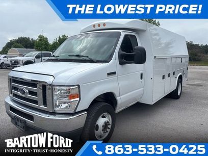 Used 2023 Ford E-450 and Econoline 450 Super Duty w/ Power Windows & Locks Group