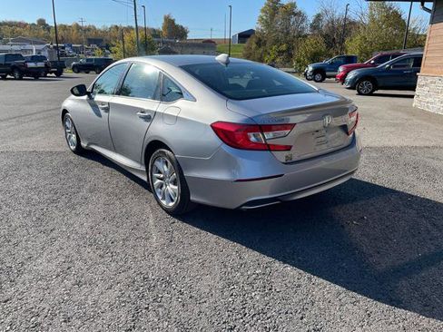 Used 2020 Honda Accord LX image 5