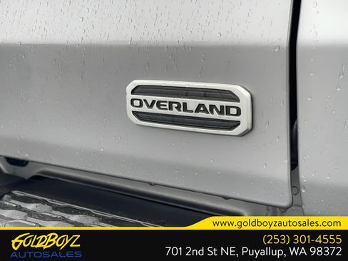 Used 2020 Jeep Gladiator Overland w/ Trailer Tow Package image 25