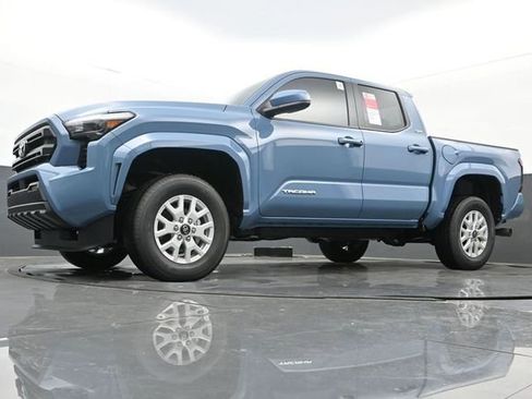 New 2026 Toyota Tacoma SR5 image 25
