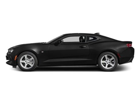 Used 2017 Chevrolet Camaro LT RWD image 3
