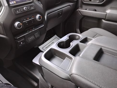 Used 2023 GMC Sierra 2500 Pro w/ Fleet Convenience Package image 13