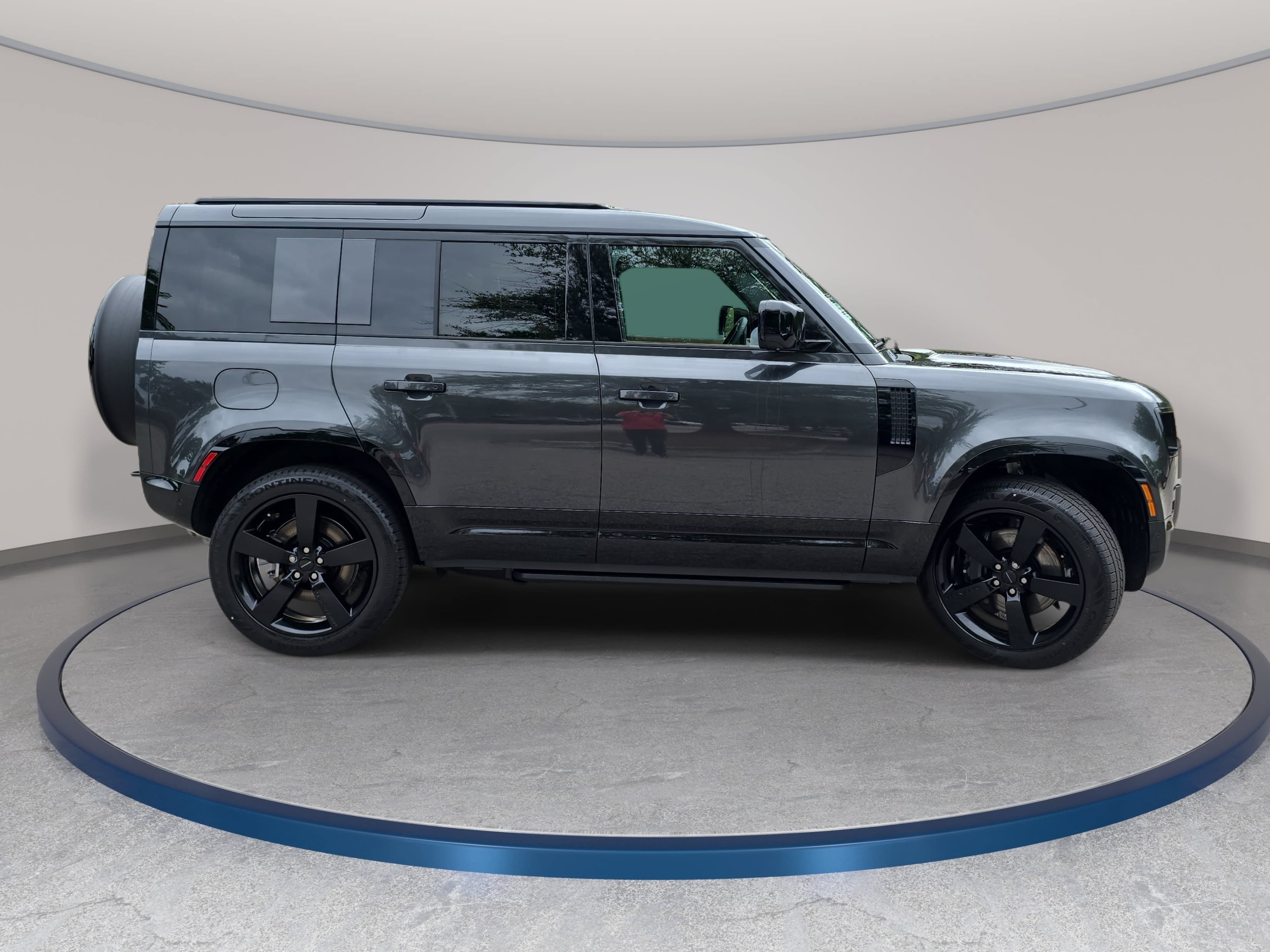 New 2026 Land Rover Defender 110 X-Dynamic SE AWD/4WD image 4