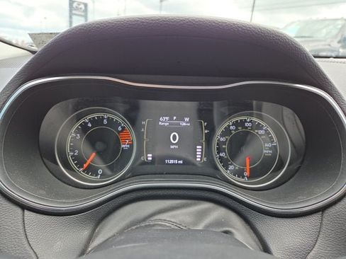 Used 2019 Jeep Cherokee Latitude Plus AWD/4WD image 21