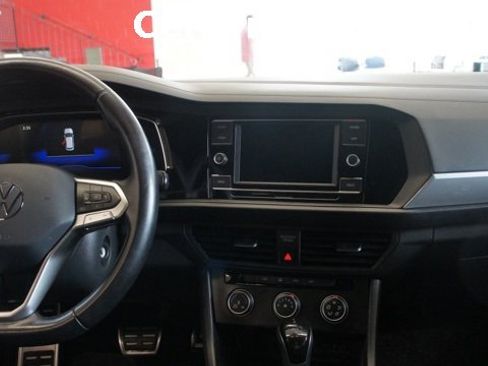 Certified 2023 Volkswagen Jetta Sport image 13