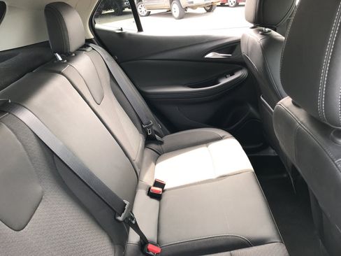 Used 2024 Buick Encore GX Preferred FWD image 12