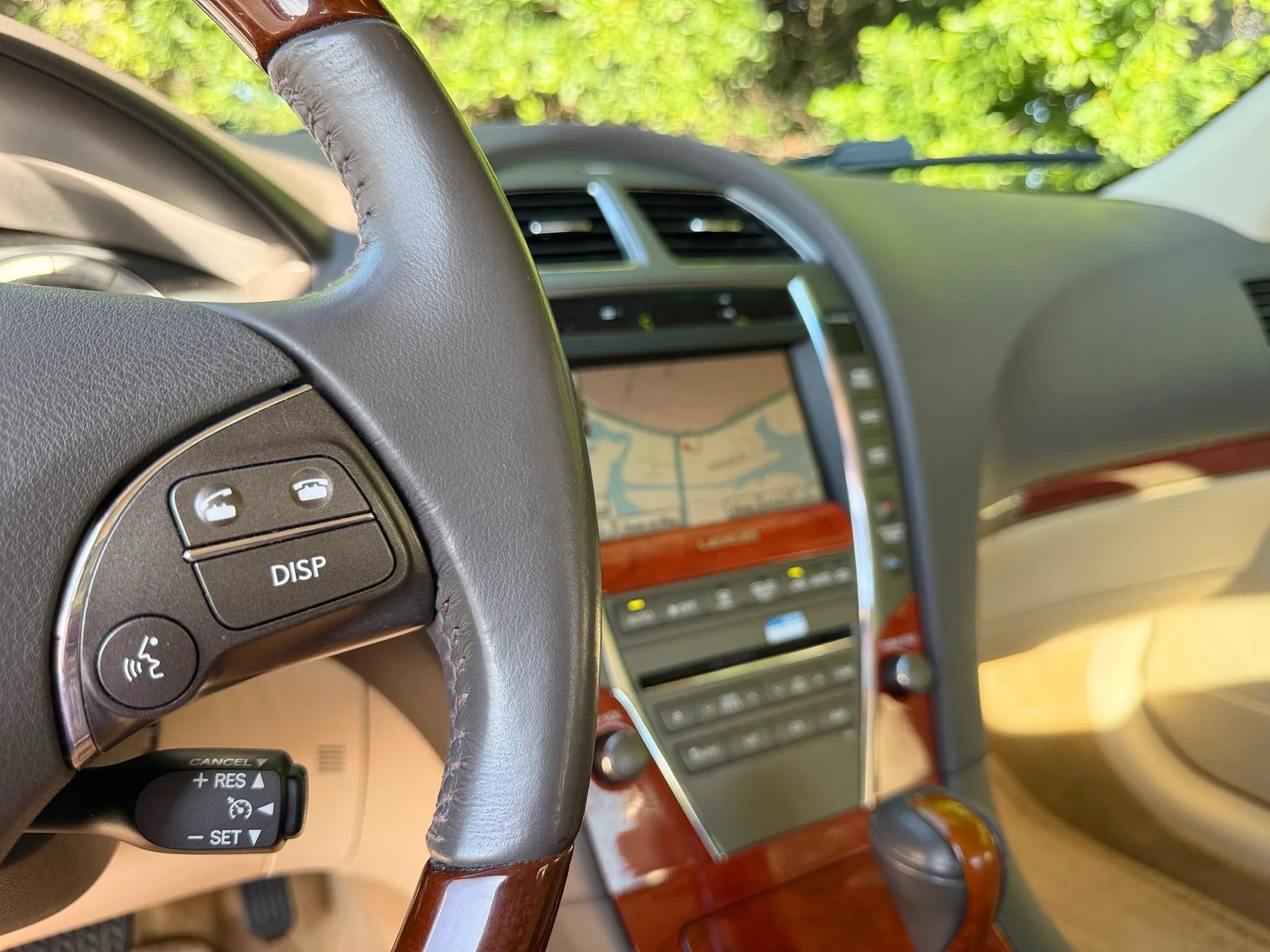 Used 2012 Lexus ES 350 FWD image 32