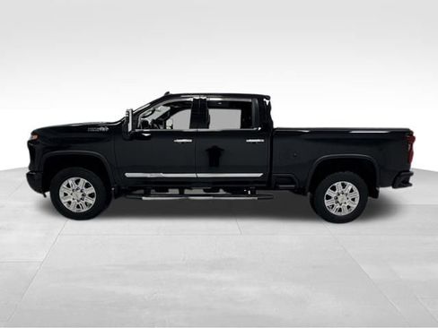 Certified 2024 Chevrolet Silverado 2500 High Country w/ Technology Package image 3