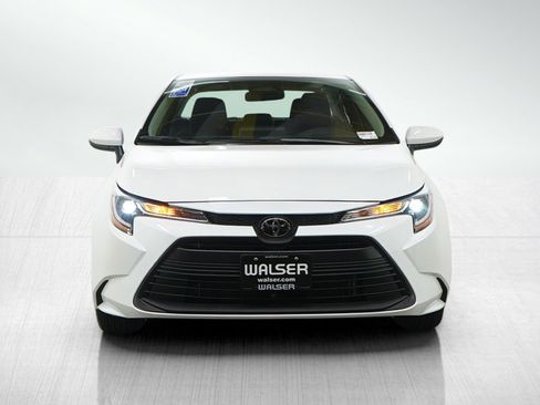 Used 2026 Toyota Corolla LE image 8