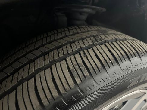 Certified 2025 Subaru Forester Limited w/ Popular Package #2 image 32