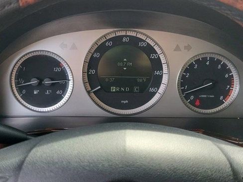 Used 2010 Mercedes-Benz GLK 350 4MATIC image 22