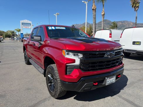 Used 2024 Chevrolet Silverado 1500 LT Trail Boss w/ Protection Package image 2