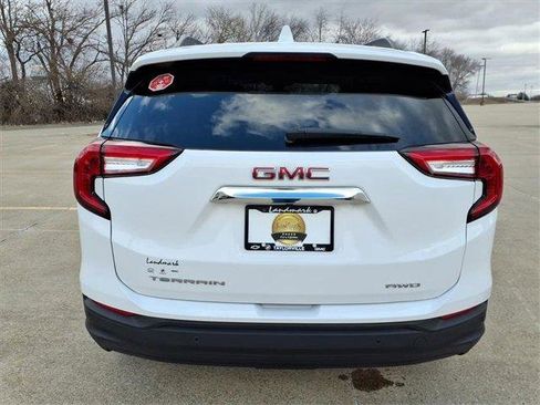 Used 2023 GMC Terrain SLE w/ Driver Convenience Package image 23