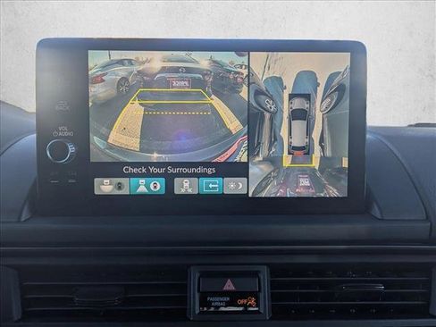 Used 2024 Honda Pilot TrailSport image 13