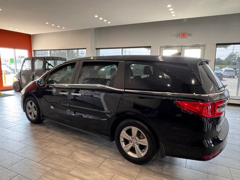 Used 2020 Honda Odyssey EX image 9