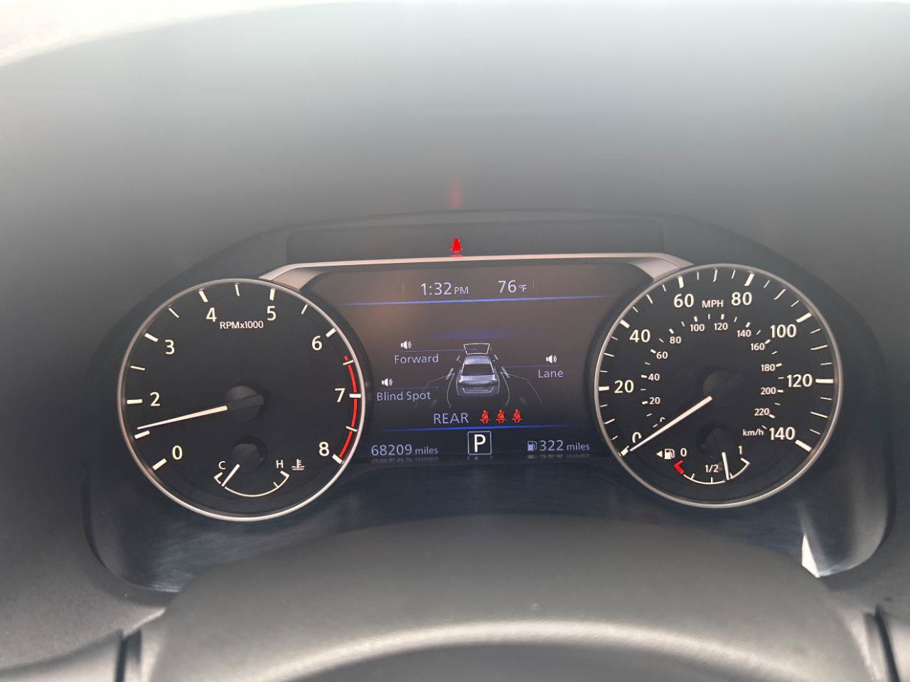 Used 2024 Nissan Altima 2.5 SV FWD image 14