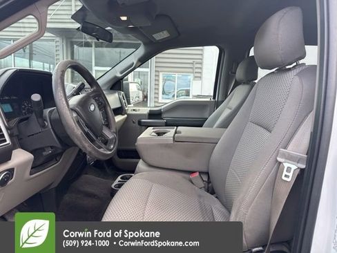 Used 2015 Ford F150 XLT w/ Max Trailer Tow Package image 10