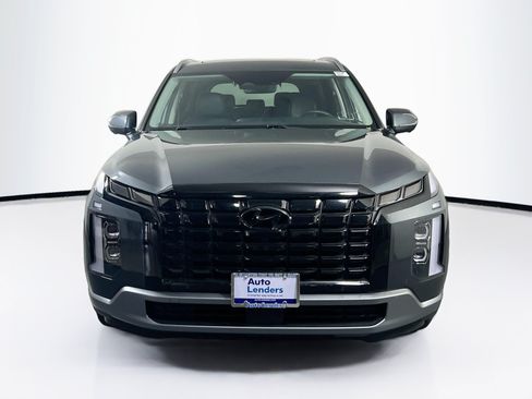 Used 2023 Hyundai Palisade SEL AWD/4WD image 2