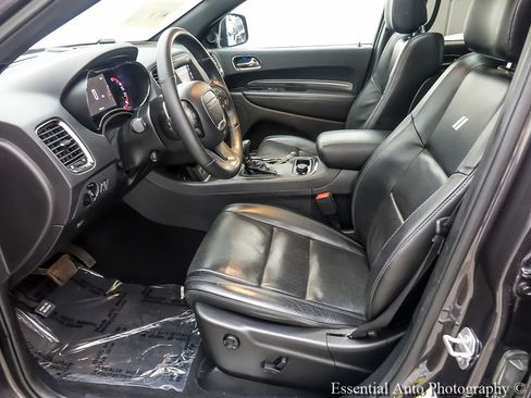 Used 2019 Dodge Durango R/T w/ Technology Group AWD/4WD image 9