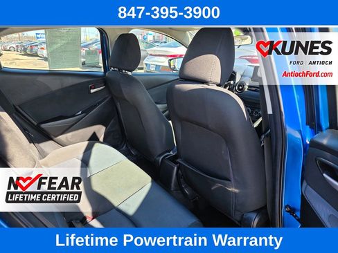 Used 2019 Toyota Yaris LE image 23