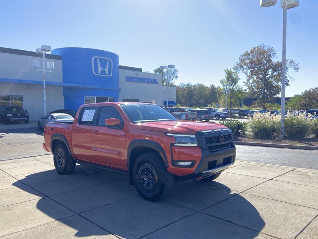 Used 2026 Nissan Frontier PRO-4X w/ Pro-4x Convenience Package AWD/4WD image 2