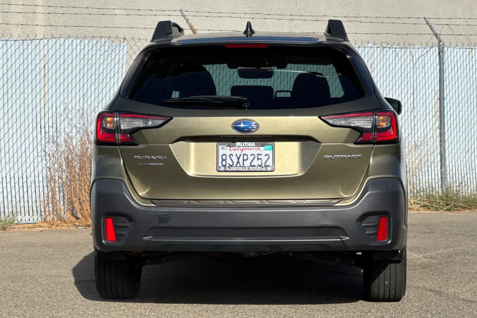 Used 2020 Subaru Outback Premium w/ Popular Package #1 AWD/4WD image 4
