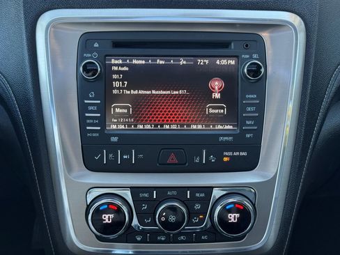 Used 2015 GMC Acadia Denali image 28