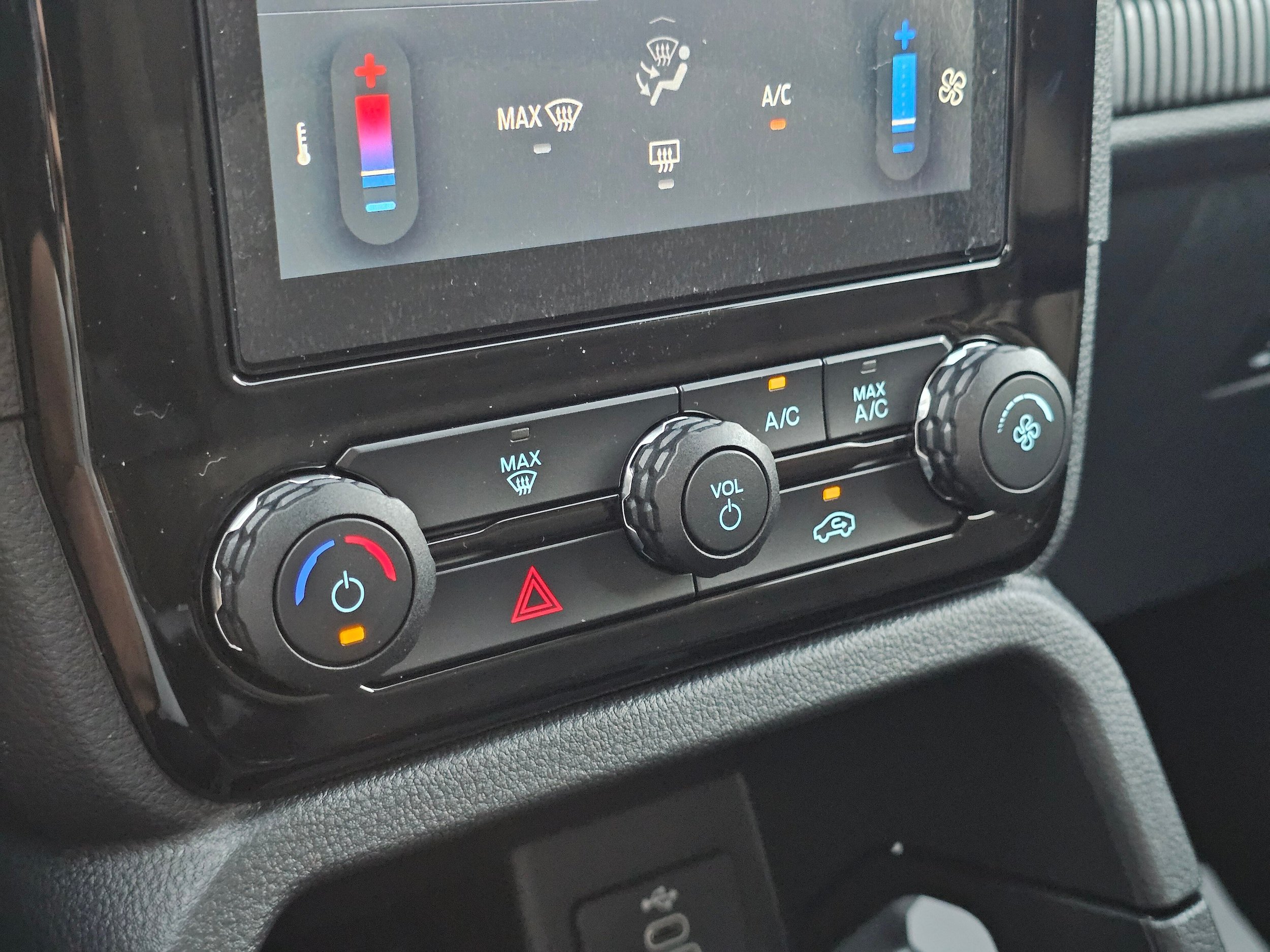 New 2026 Ford Ranger XLT w/ FX4 Off-Road Package AWD/4WD image 23