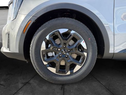 New 2026 Kia Sorento S w/ S Panoramic Sunroof Package image 14