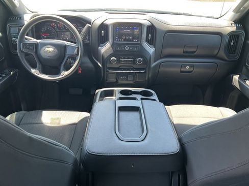 Used 2021 Chevrolet Silverado 1500 Custom image 19