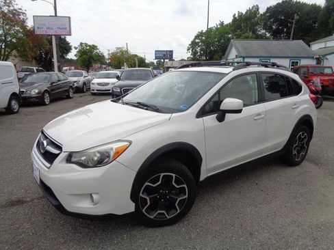 Used 2014 Subaru Crosstrek 2.0i Premium w/ Moonroof Package AWD/4WD image 13