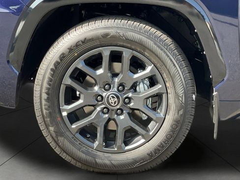 New 2026 Toyota Sequoia Platinum image 32