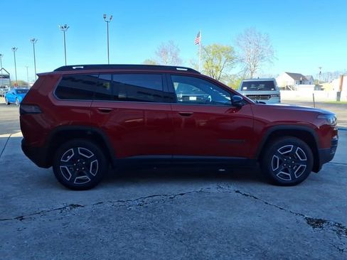 New 2026 Jeep Cherokee Limited image 8