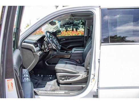 Used 2020 Chevrolet Tahoe LT AWD/4WD image 39