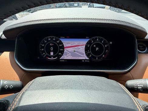 Used 2020 Land Rover Range Rover Sport SVR AWD/4WD image 26