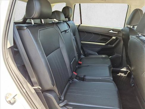 Used 2023 Volkswagen Tiguan SE FWD image 20