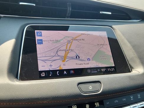 Certified 2023 Cadillac XT4 Sport AWD/4WD image 17
