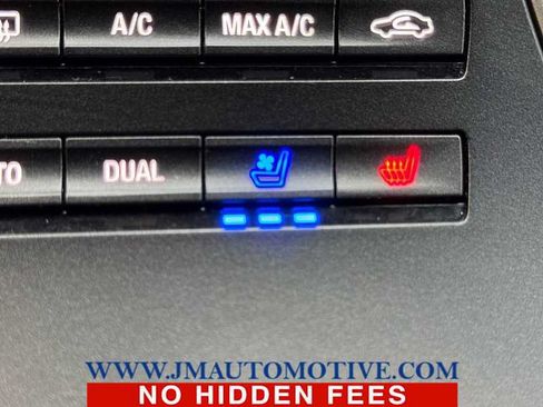 Used 2019 Lincoln Nautilus Reserve AWD/4WD image 40