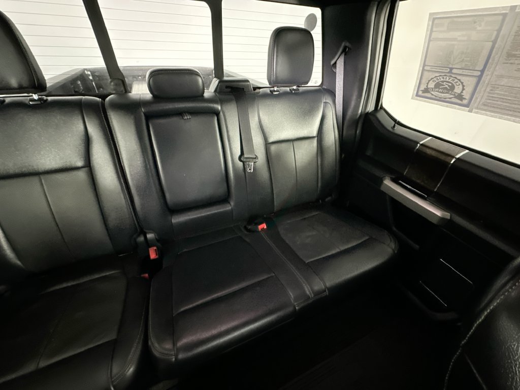 Used 2022 Ford F250 Lariat w/ Black Appearance Package AWD/4WD image 14