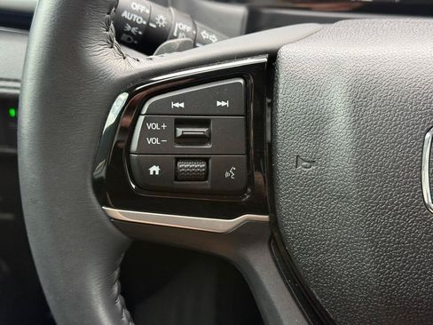 Used 2025 Honda Odyssey Touring image 15