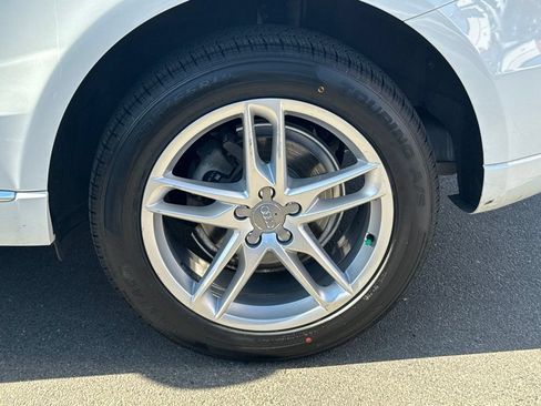 Used 2017 Audi Q5 2.0T Premium Plus w/ Technology Package AWD/4WD image 21