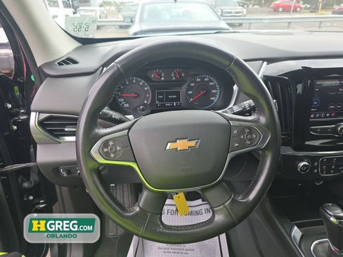 Used 2020 Chevrolet Traverse LT FWD image 10
