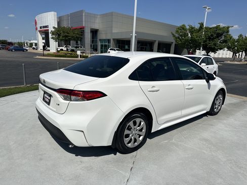 Used 2026 Toyota Corolla LE image 13