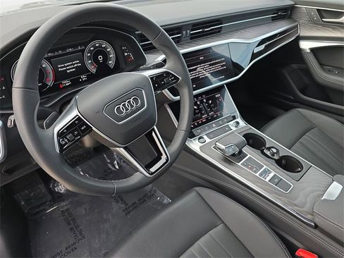 Used 2025 Audi A6 Premium Plus w/ Premium Plus Package image 19