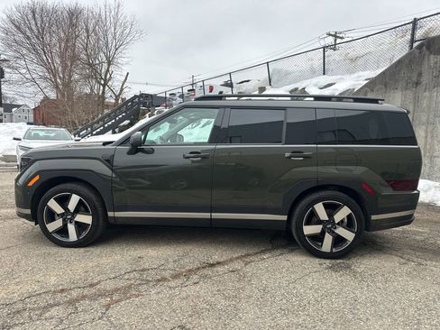 Used 2024 Hyundai Santa Fe Limited image 3