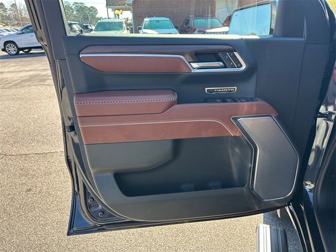 New 2026 GMC Sierra 1500 Denali Ultimate image 11