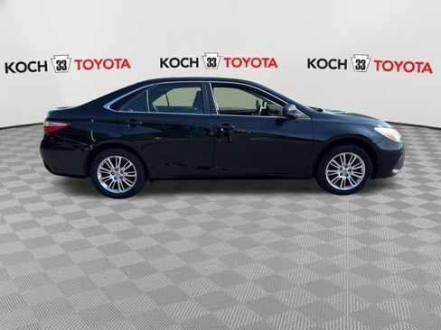 Used 2015 Toyota Camry LE FWD image 9
