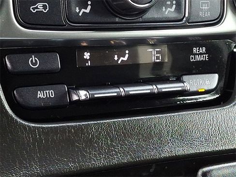 Used 2019 Chevrolet Tahoe LS w/ Enhanced Driver Alert Package image 24