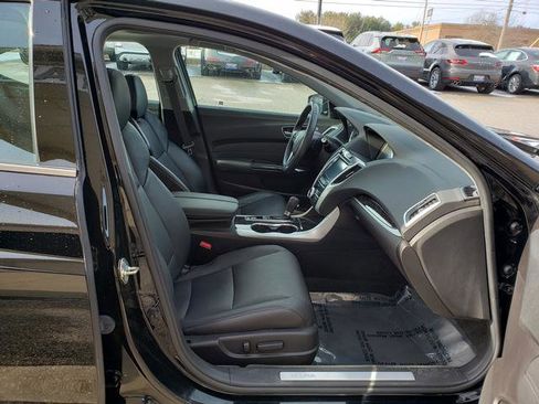 Used 2018 Acura TLX w/ Technology Package image 17